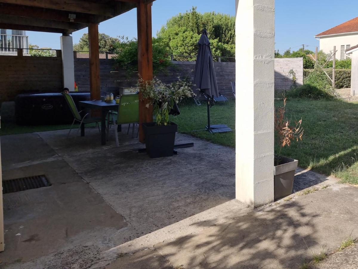 Appartement Quinault Libourne Exterior foto
